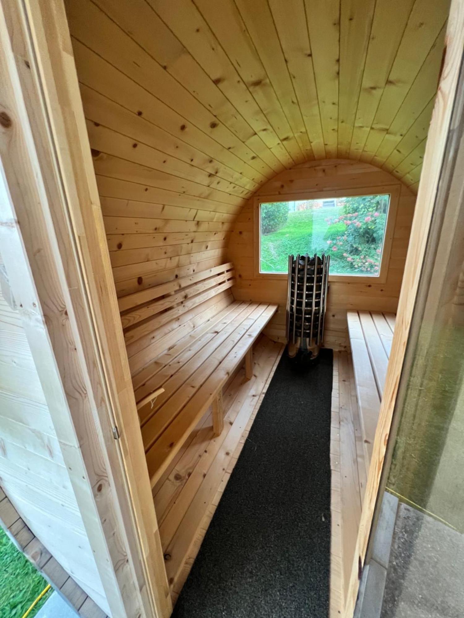 Ferienwohnung Steinbock Terrasse, Gartensauna, Garten, Grillplatz シュトゥンム エクステリア 写真